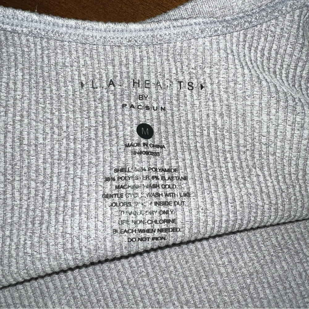PacSun L.A. Hearts - Gray Seamless Tank - M - Picture 2 of 3